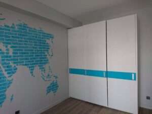 Двери купе со вставками декор на заказ Алматы