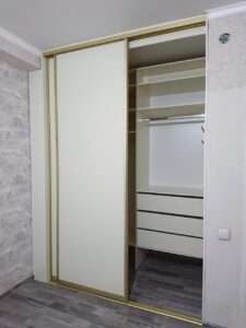 Шкаф встроенный на заказ Алматы