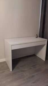 Столик белый на заказ Алматы