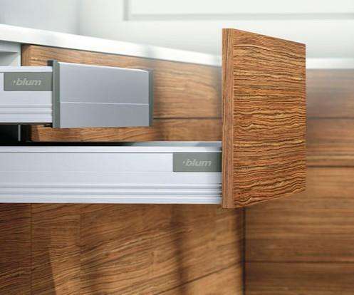 Система скрытых направляющих Blum Tandem для деревянных ящиковTandembox Legrabox для кухни